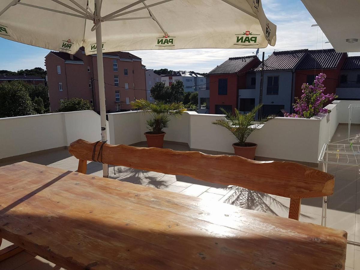 Apartmani Slavica Biograd Na Moru Buitenkant foto