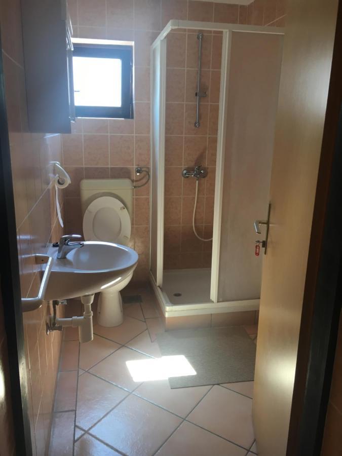 Apartmani Slavica Biograd Na Moru Buitenkant foto