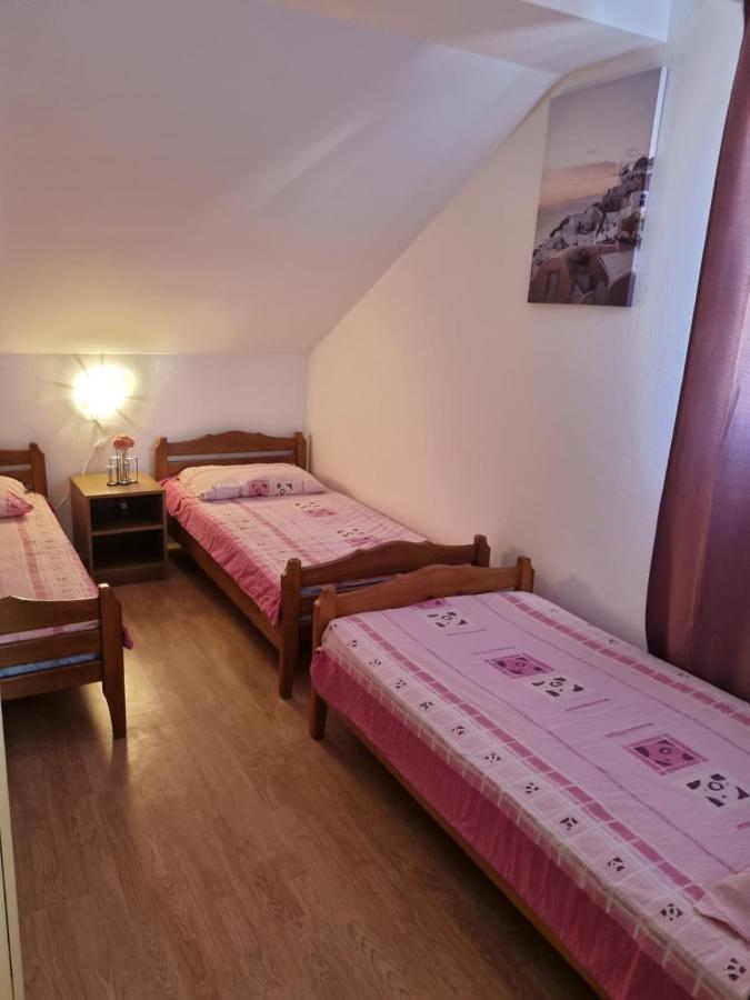 Apartmani Slavica Biograd Na Moru Buitenkant foto