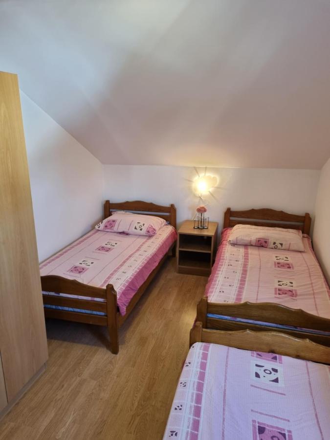 Apartmani Slavica Biograd Na Moru Buitenkant foto